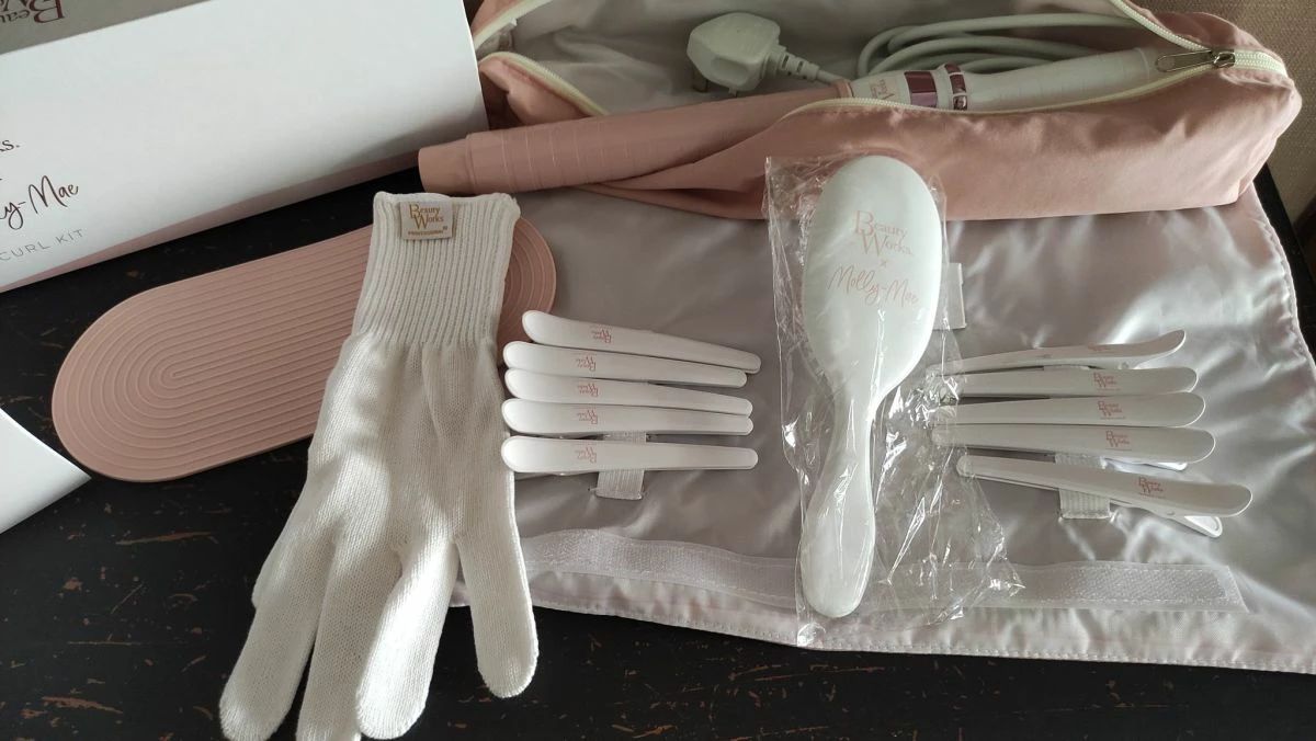 Vendora BEAUTY WORKS X MOLLY-MAE ΨΑΛΙΔΙ ΚΑΙΝΟΥΡΓΙΟ ΓΙΑ ΜΠΟΥΚΛΕΣ - Image 3