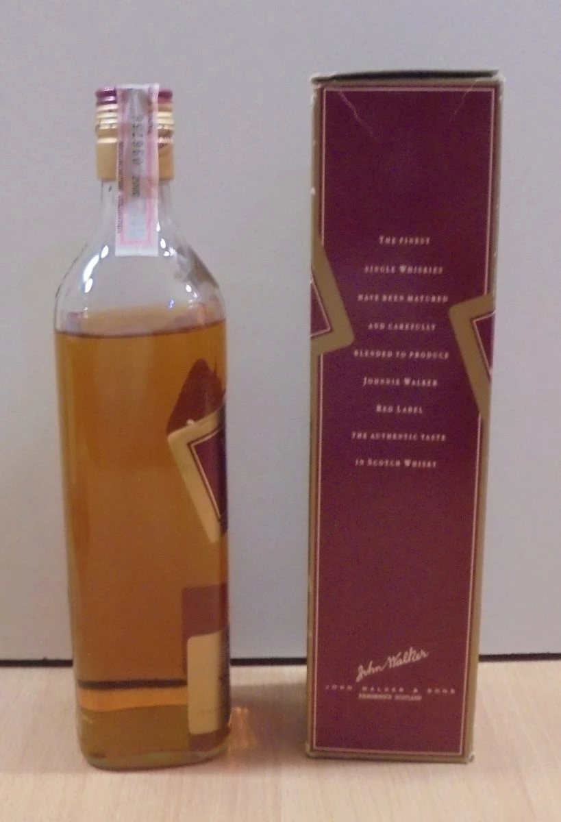 Vendora Johnnie Walker Scotch Whisky Red Label 700ml από την δεκαετία του '90 καινούριο με το κουτί του - Image 5