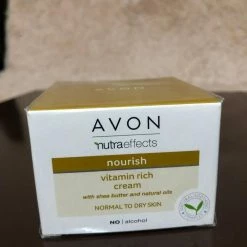 Vendora Ενυδατικη κρεμα προσοπου *AVON* Καινουργιο.
