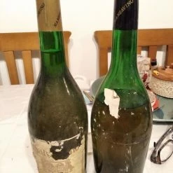 Vendora σπάνιο κρασί Μαντζαβίνο κόκκινο και λευκό