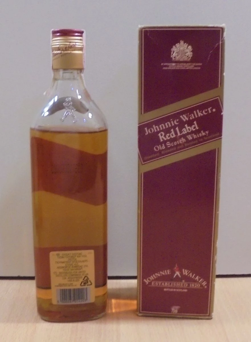 Vendora Johnnie Walker Scotch Whisky Red Label 700ml από την δεκαετία του '90 καινούριο με το κουτί του - Image 4