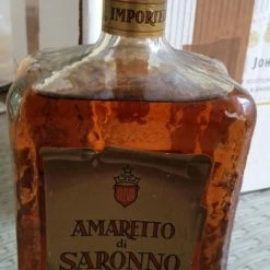 Vendora Παλιό συλλεκτικό ιταλικό Amaretto Di Saronno με την ταινία του Γενικού Χημείου του Κράτους του 1968.