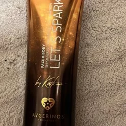 Vendora κρεμα σωματος με χρωμα