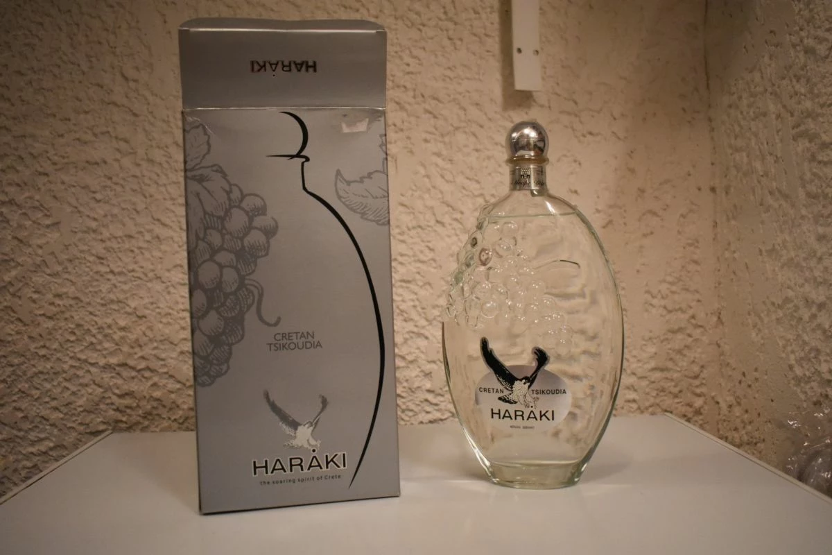 Vendora ΚΡΗΤΙΚΗ ΤΣΙΚΟΥΔΙΑ HARAKI 500ml