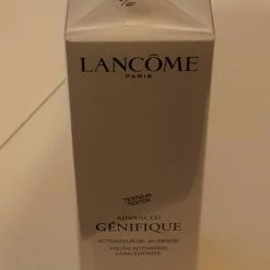 Vendora LANCOME, ADVANCED GENIFIQUE SERUM.Ορός ενεργοποίησης νεότητας. 30ml Καινούργιο και σφραγισμένο. Αυθεντικό.