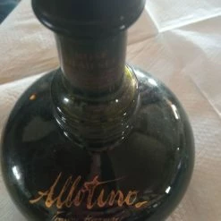 Vendora Κρασί 1984 ημίγλυκο σε σπάνιο μπουκάλι Καλλιγά