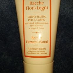Vendora Berries Flowers Wood L Erbolario Body Lotion 75 Ml