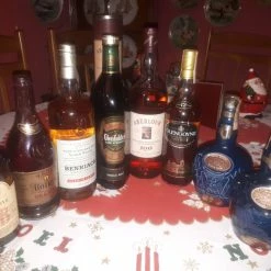 Vendora 8-ΠΟΤΑ (7-ΟΥΙΣΚΙ & 1-ΜΠΡΑΝΤΥ)